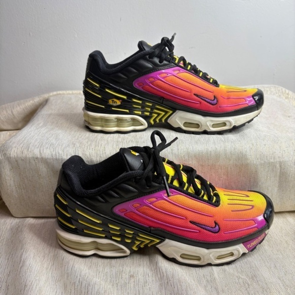 Nike Air Max Plus III TN Tuned Air TD Size 6Y Sneakers Sunset Ombre 7.5